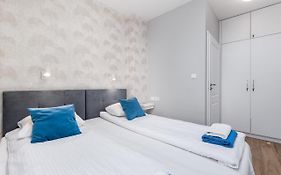 Chłodna Apartment by Your Freedom